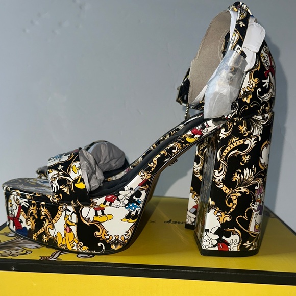 Disney Aldo Platform heels - Picture 4 of 10